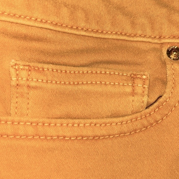 Michael Kors Izzy Skinny Jeans - Picture 5 of 8